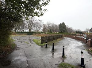 Photo 4- click for photo gallery